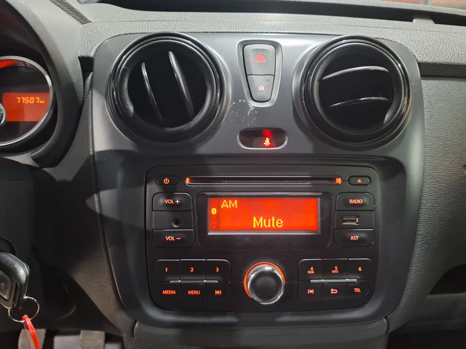 2022 Renault Docker Van بضاعة 