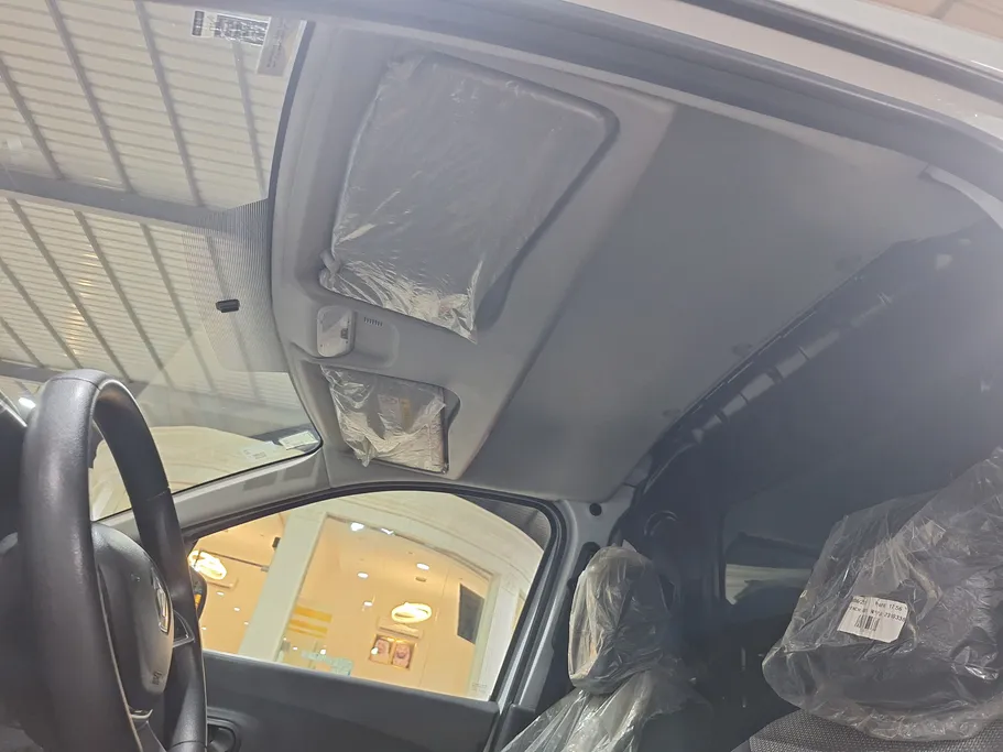 2022 Renault Docker Van بضاعة 