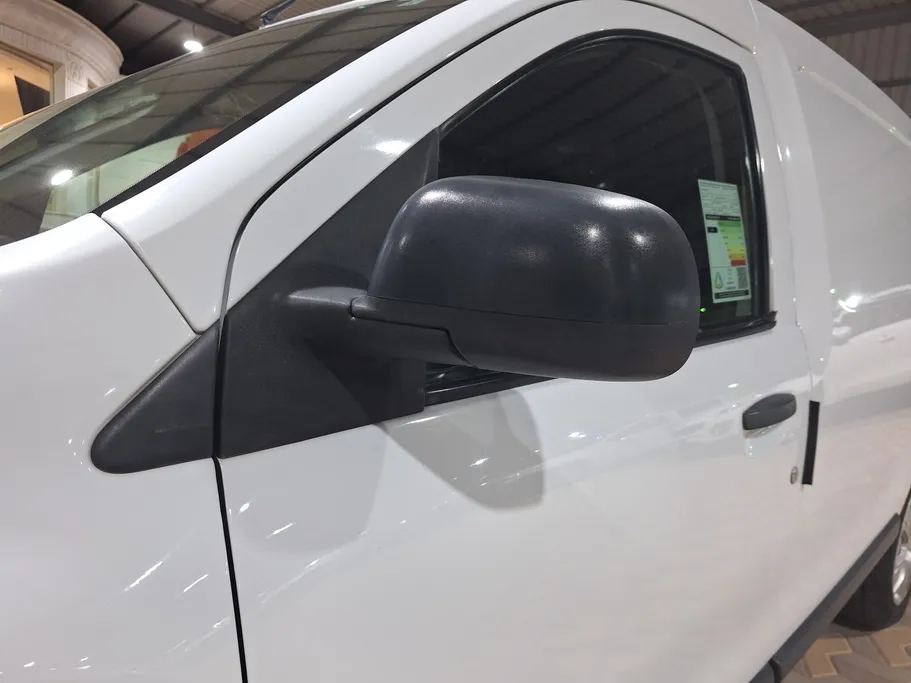 2022 Renault Docker Van بضاعة 