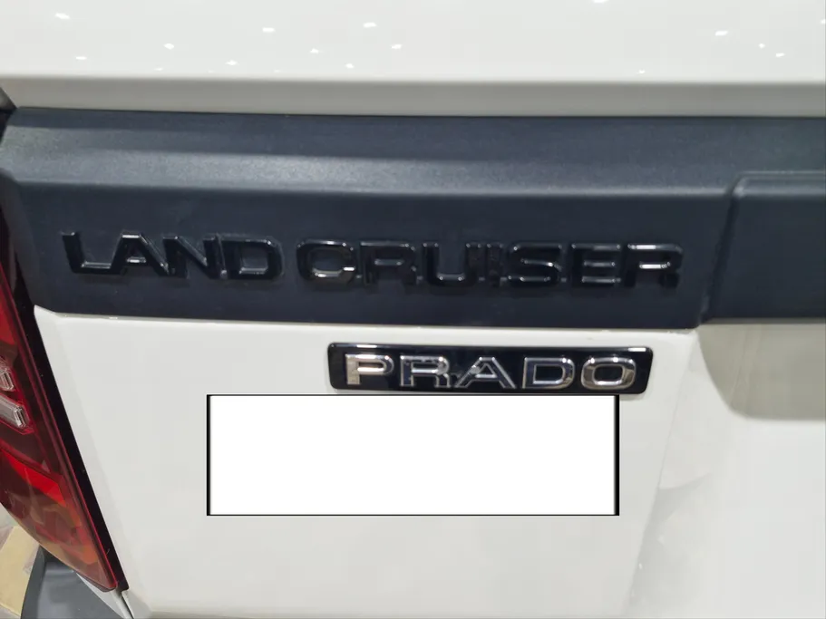 تويوتا برادو TX 2024 