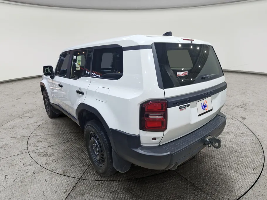 تويوتا برادو TX 2024 