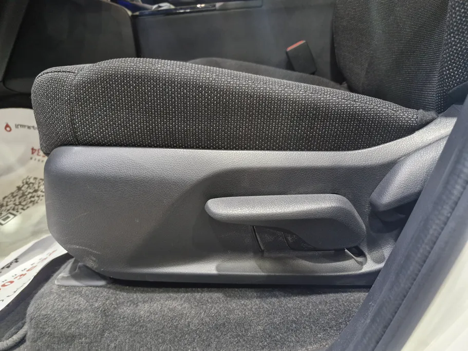 تويوتا برادو TX 2024 