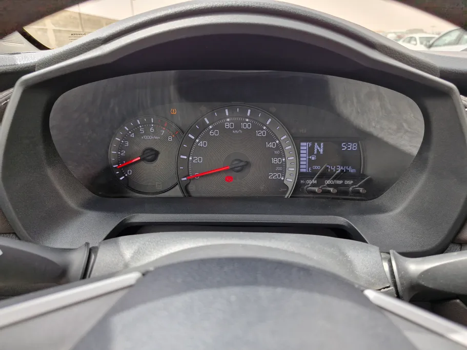 2023 Toyota Yaris  Y 