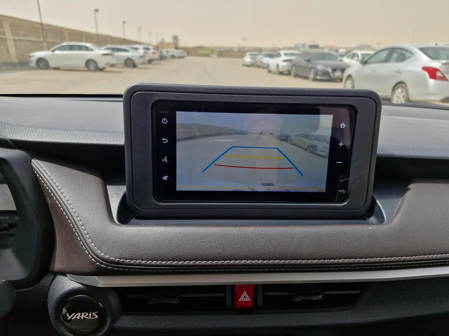 2023 Toyota Yaris  Y 