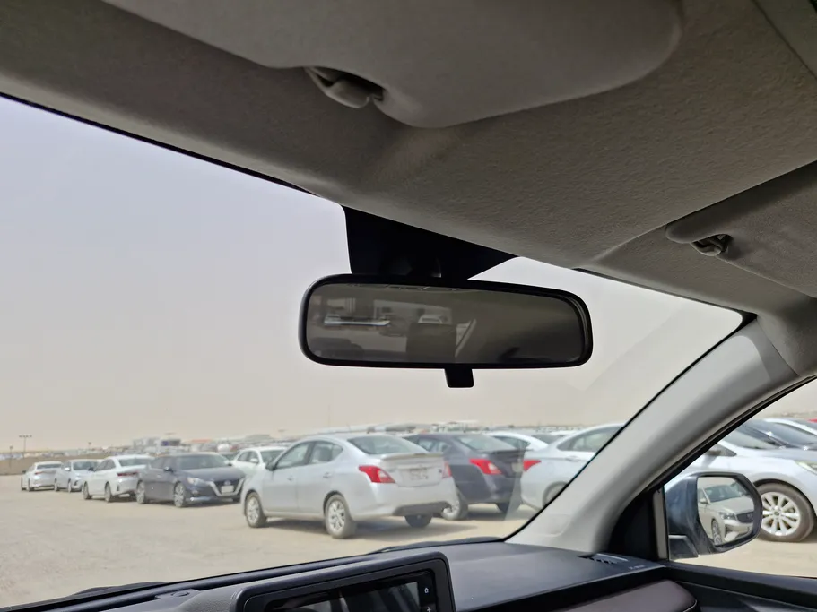 2023 Toyota Yaris  Y 