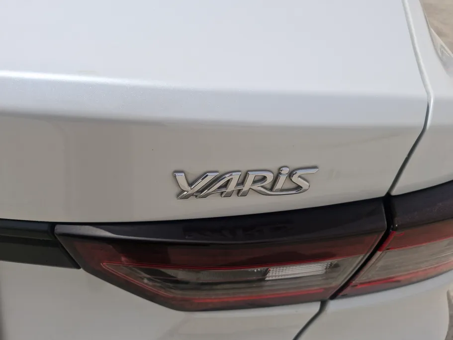 2023 Toyota Yaris  Y 