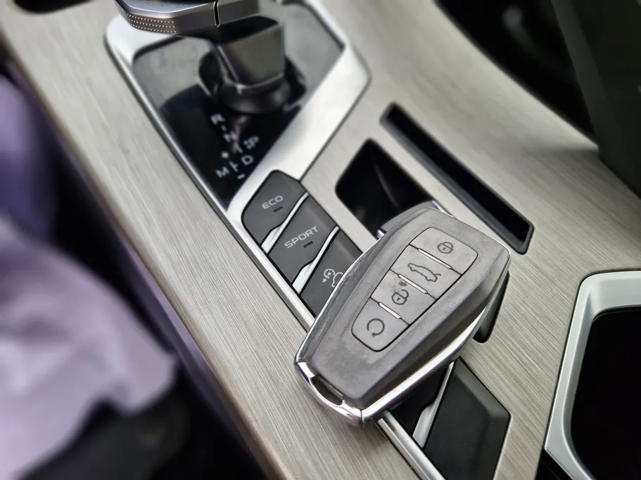 2023 Geely Coolray Basic GS 