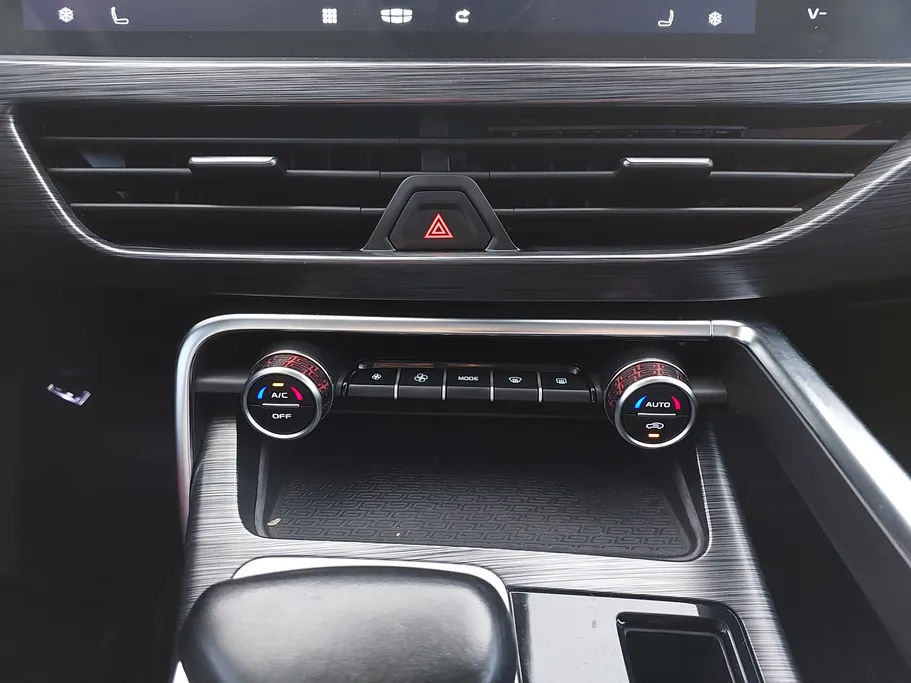 جيلي توجيلا GF+  2023 