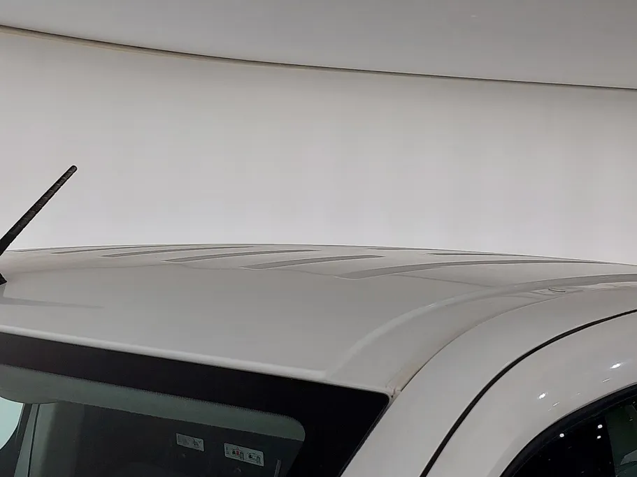 2022 Peugeot Partner Short van 