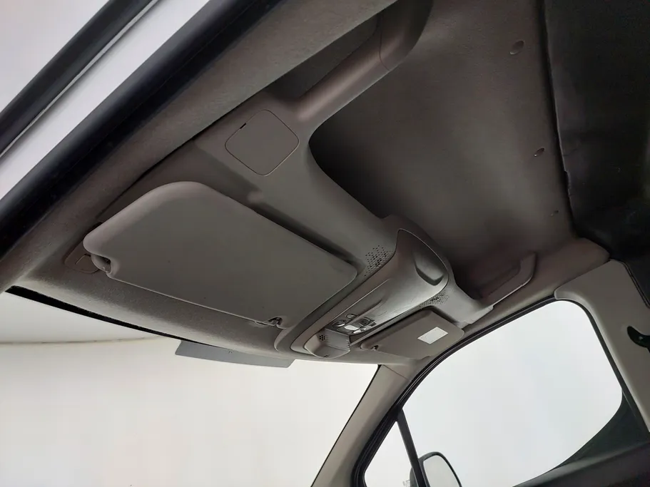 2022 Peugeot Partner Short van 