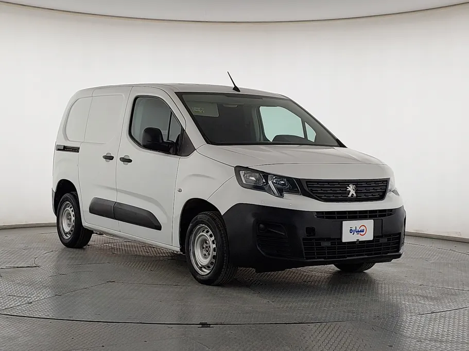 2022 Peugeot Partner Short van 