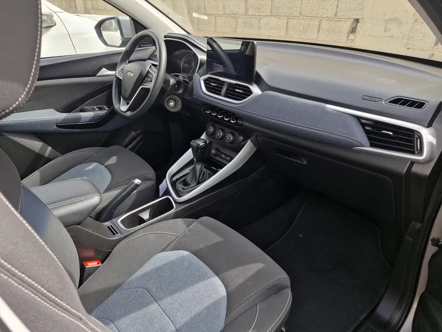 2023 Chevrolet Captiva LS 