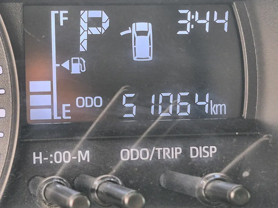 2023 Toyota Yaris  Y 