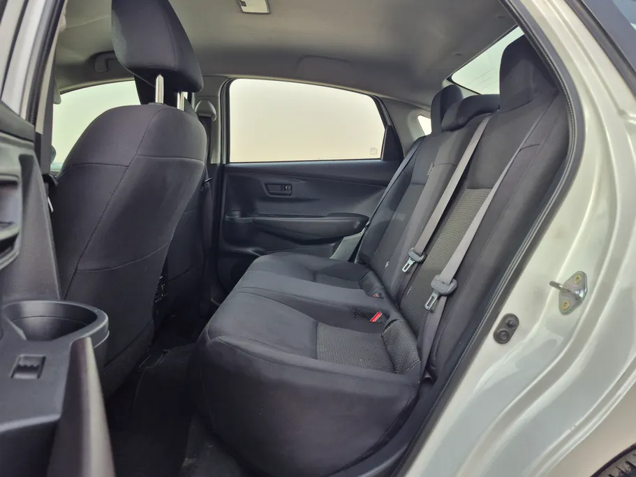 2023 Toyota Yaris  Y 