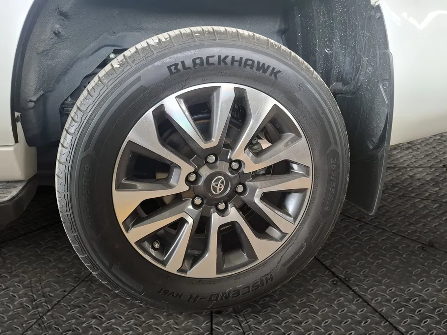 تويوتا برادو TXL 2022 