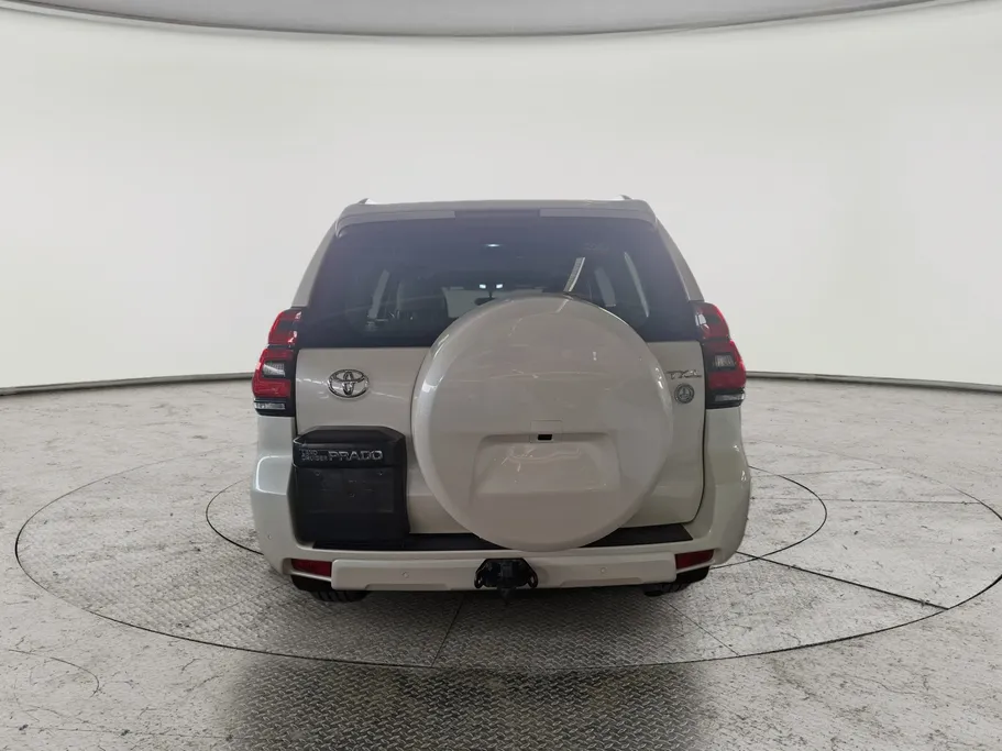 تويوتا برادو TXL 2022 