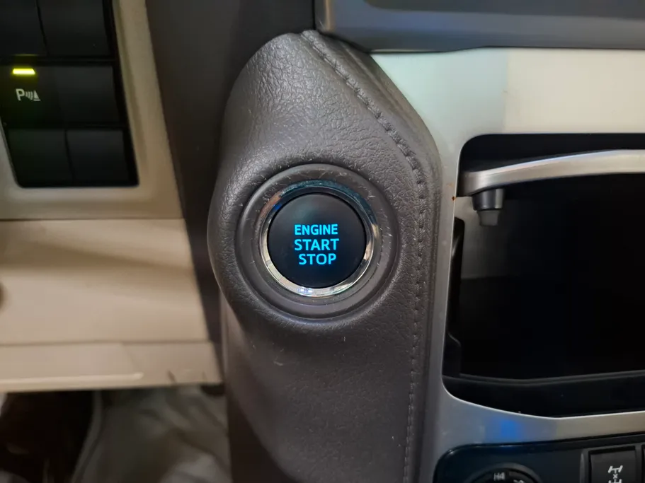 تويوتا برادو TXL 2022 