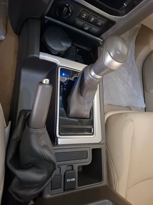 تويوتا برادو TXL 2022 