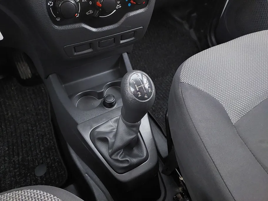 رينو دوكر Van بضاعة 2021 