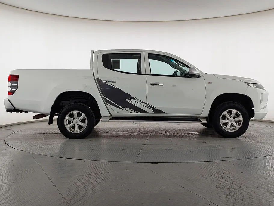 ميتسوبيشي L200 Double Cap 2022 