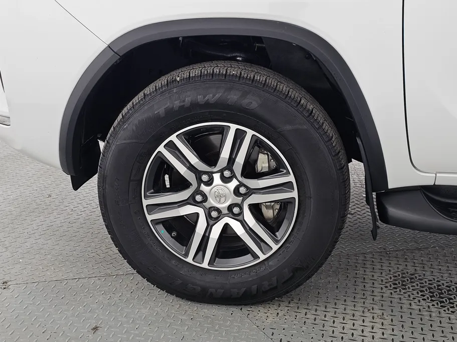 2024 Toyota Fortuner GX 