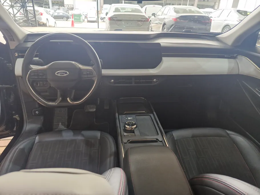 2024 Ford Taurus Trend 