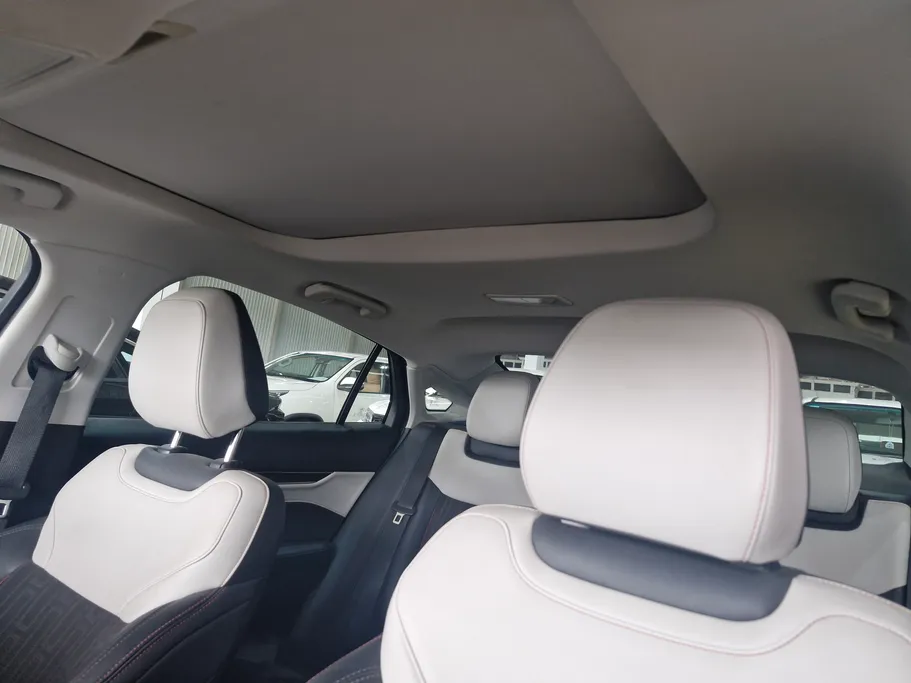 2024 Ford Taurus Trend 