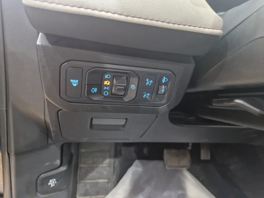 2024 Ford Taurus Trend 