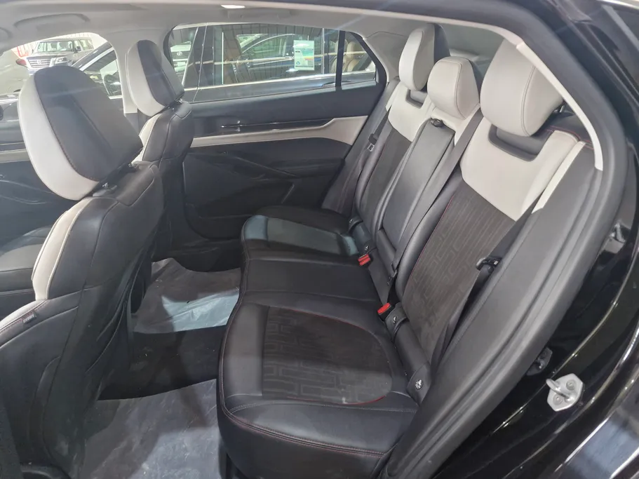 2024 Ford Taurus Trend 