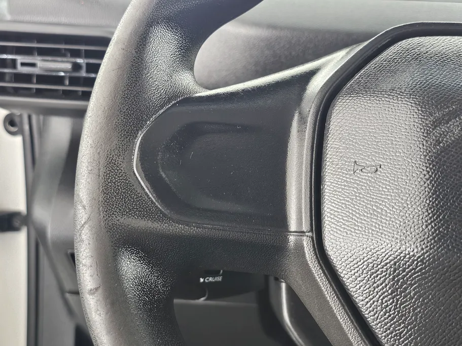 2022 Peugeot Partner Short van 