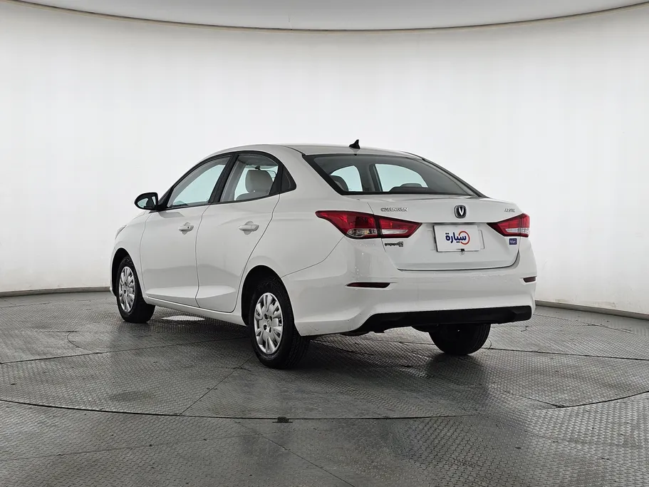 شانجان السفن Basic 2023 