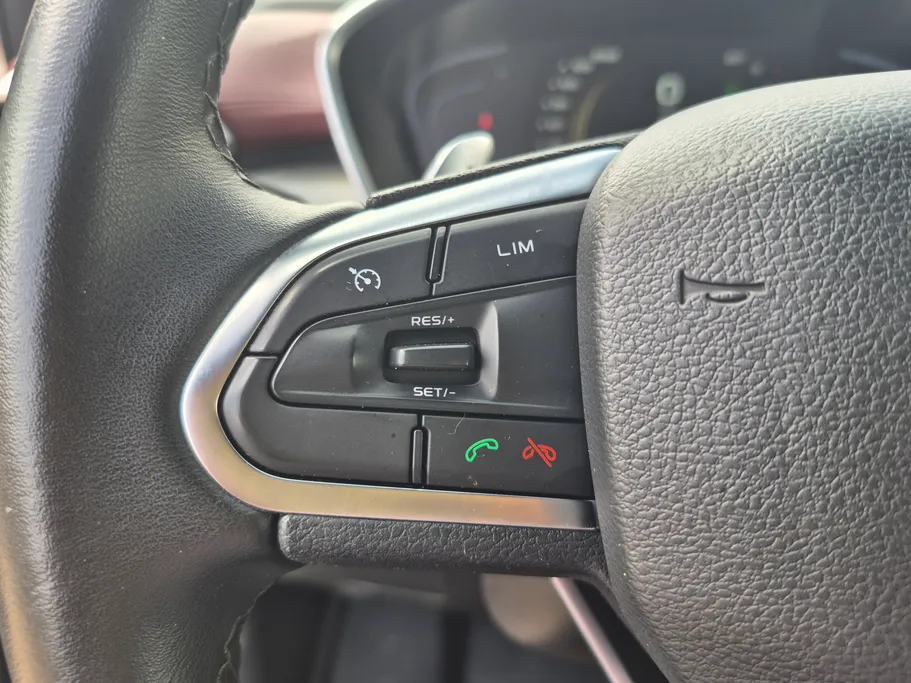 2023 Geely Coolray Plus 