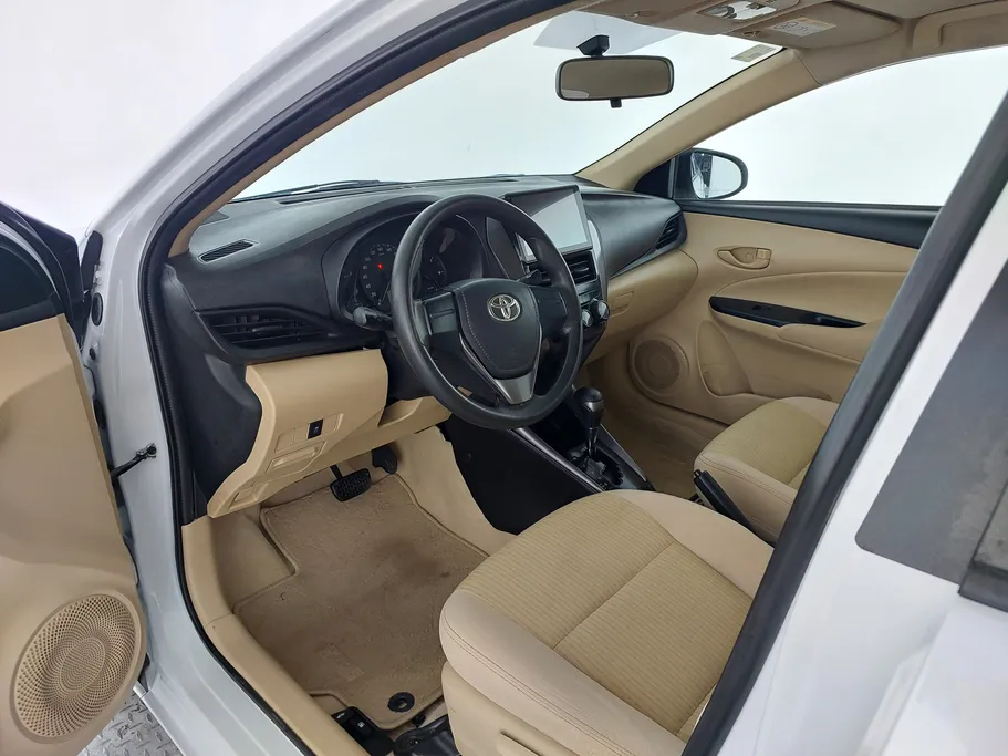 تويوتا يارس Y 2021 