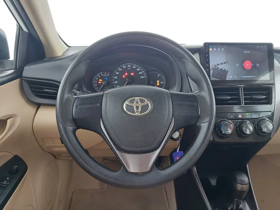 تويوتا يارس Y 2021 