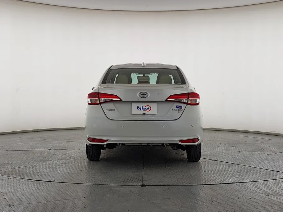 تويوتا يارس Y 2021 