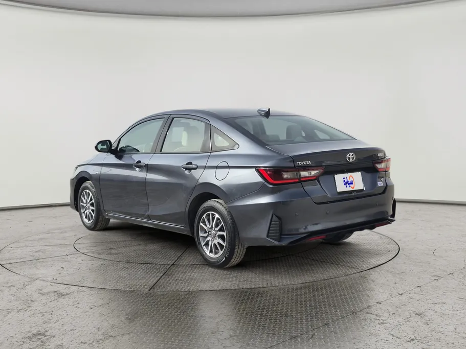 تويوتا يارس Y 2023 