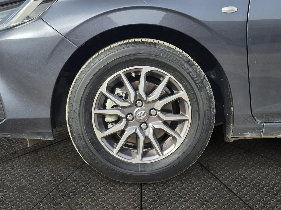 تويوتا يارس Y 2023 