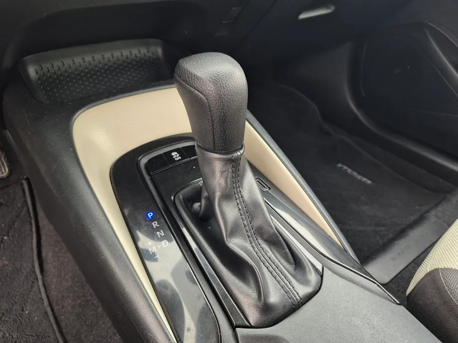 تويوتا كورولا XLI 2023 