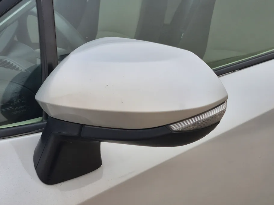 تويوتا كورولا XLI 2023 