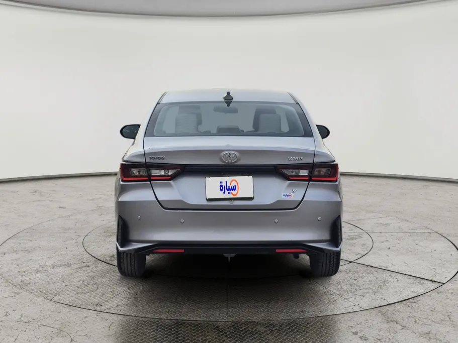 2023 Toyota Yaris  Y 
