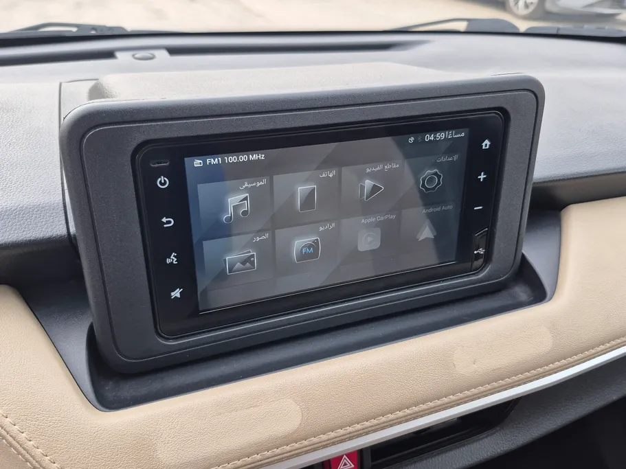 2023 Toyota Yaris  Y 