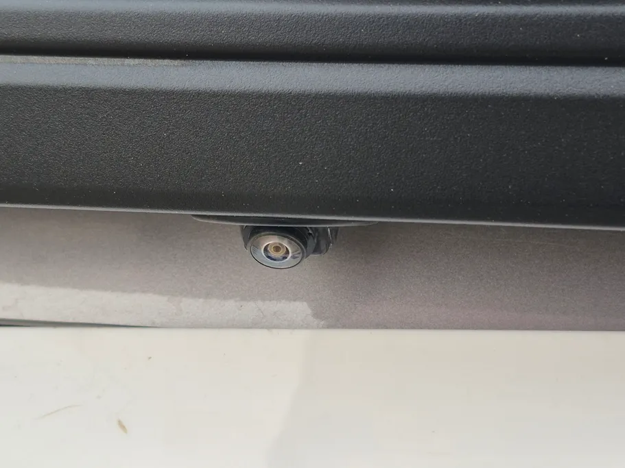 2023 Toyota Yaris  Y 