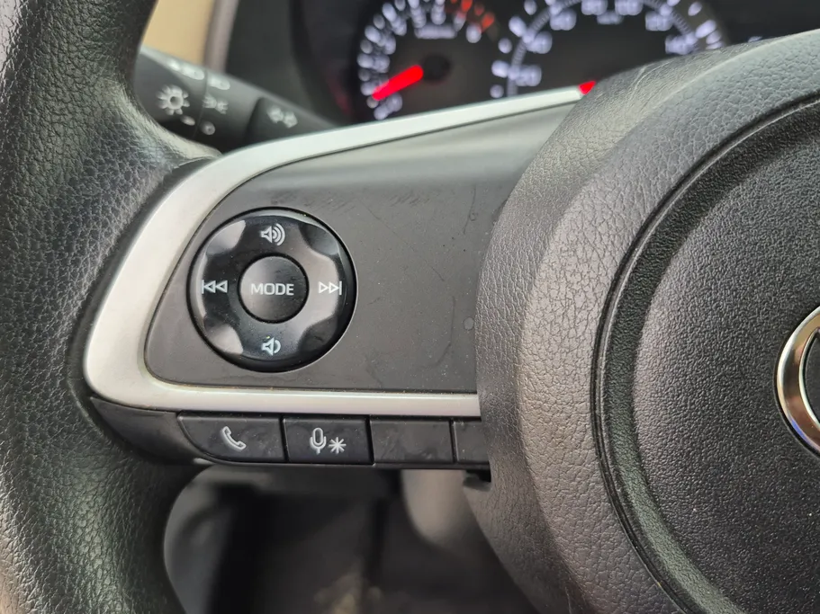 تويوتا يارس Y 2023 