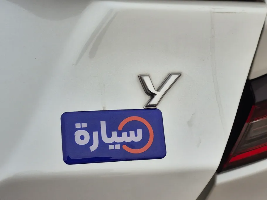 تويوتا يارس Y 2023 