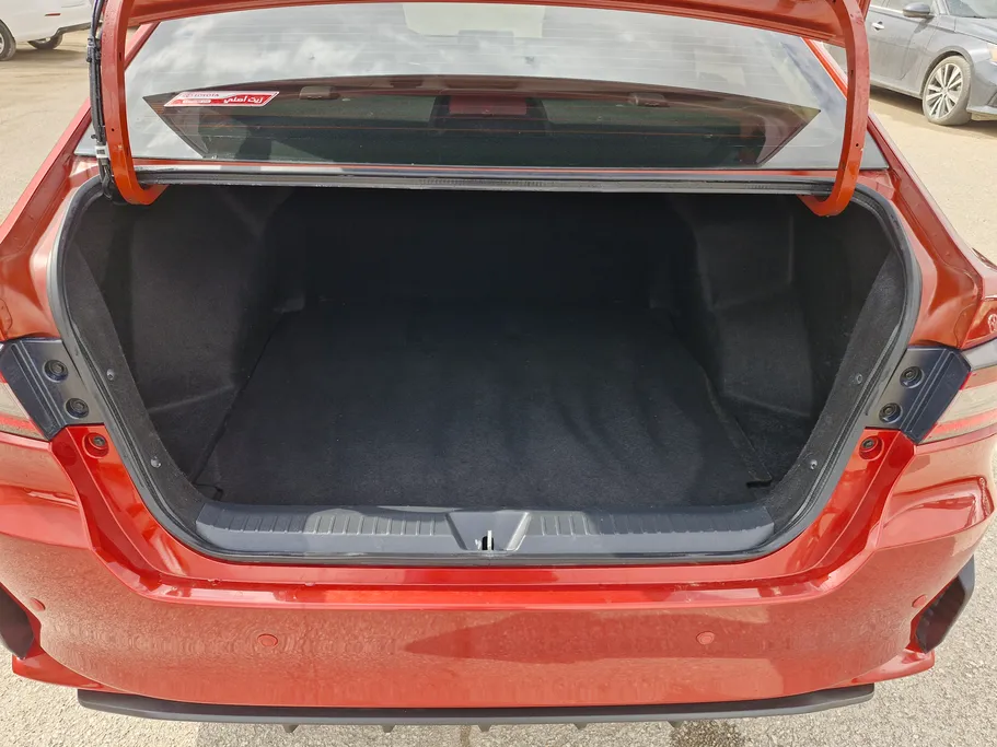 تويوتا يارس Y 2024 