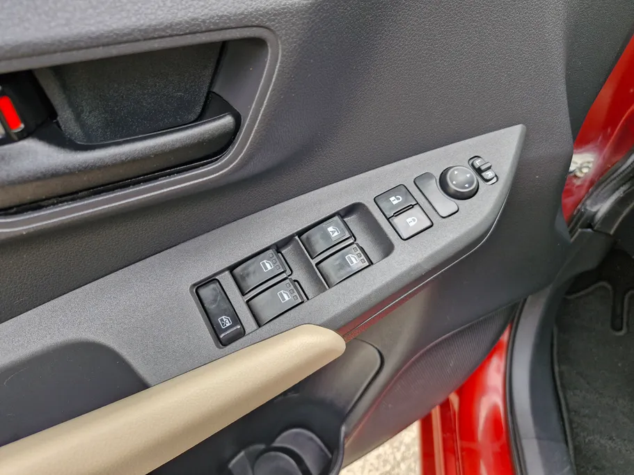 تويوتا يارس Y 2024 