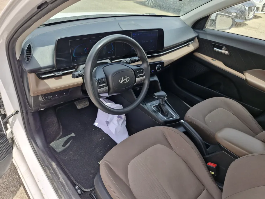 هيونداي اكسنت سمارت 2024 