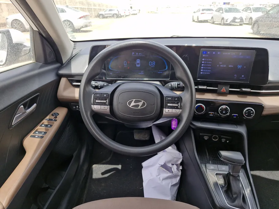 هيونداي اكسنت سمارت 2024 