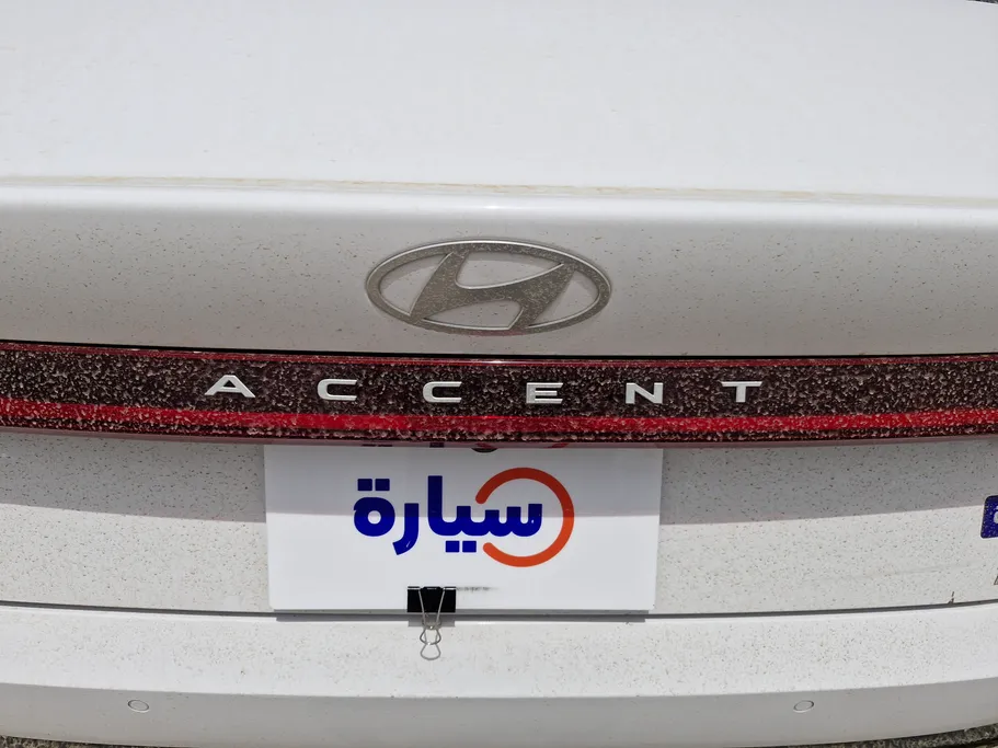 هيونداي اكسنت سمارت 2024 