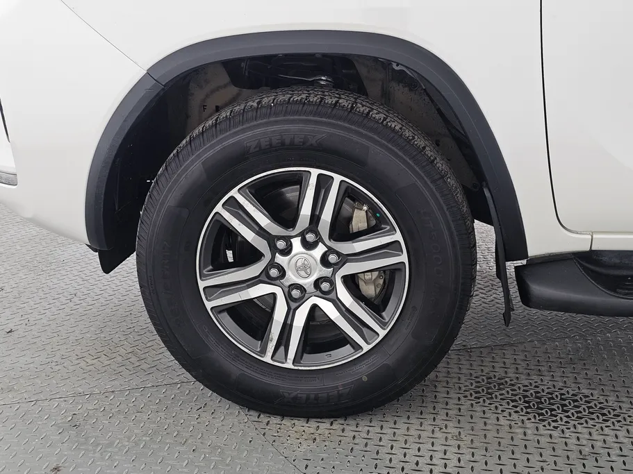 2022 Toyota Fortuner GX 